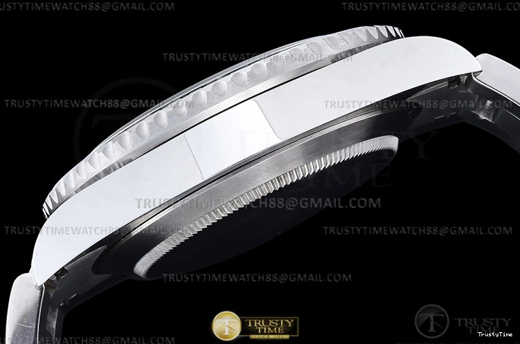 0328 Elegant Submariner 116610LV 904L Dia SS SS Grn Noob A 1080